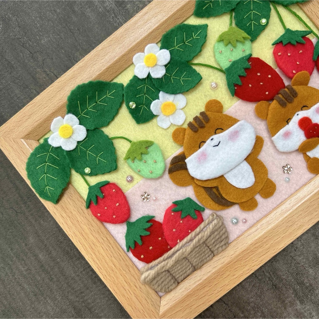 フェルト飾り フェルトリース 季節飾りの通販 by kias's shop｜ラクマ