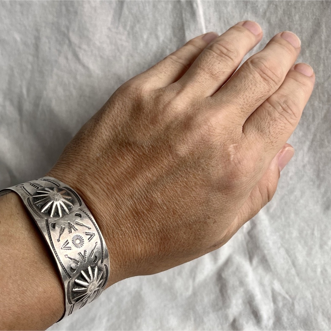 RRL - 1920's ヴィンテージ ナバホ バングル コインシルバー