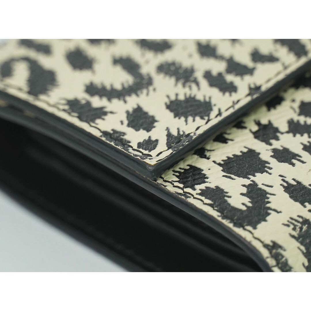 CELINE - 本物 セリーヌ CELINE スモール トリフォールド レオパード柄