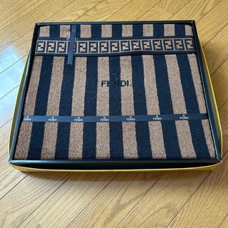 FENDI（タオルケット）のフリマアイテム一覧