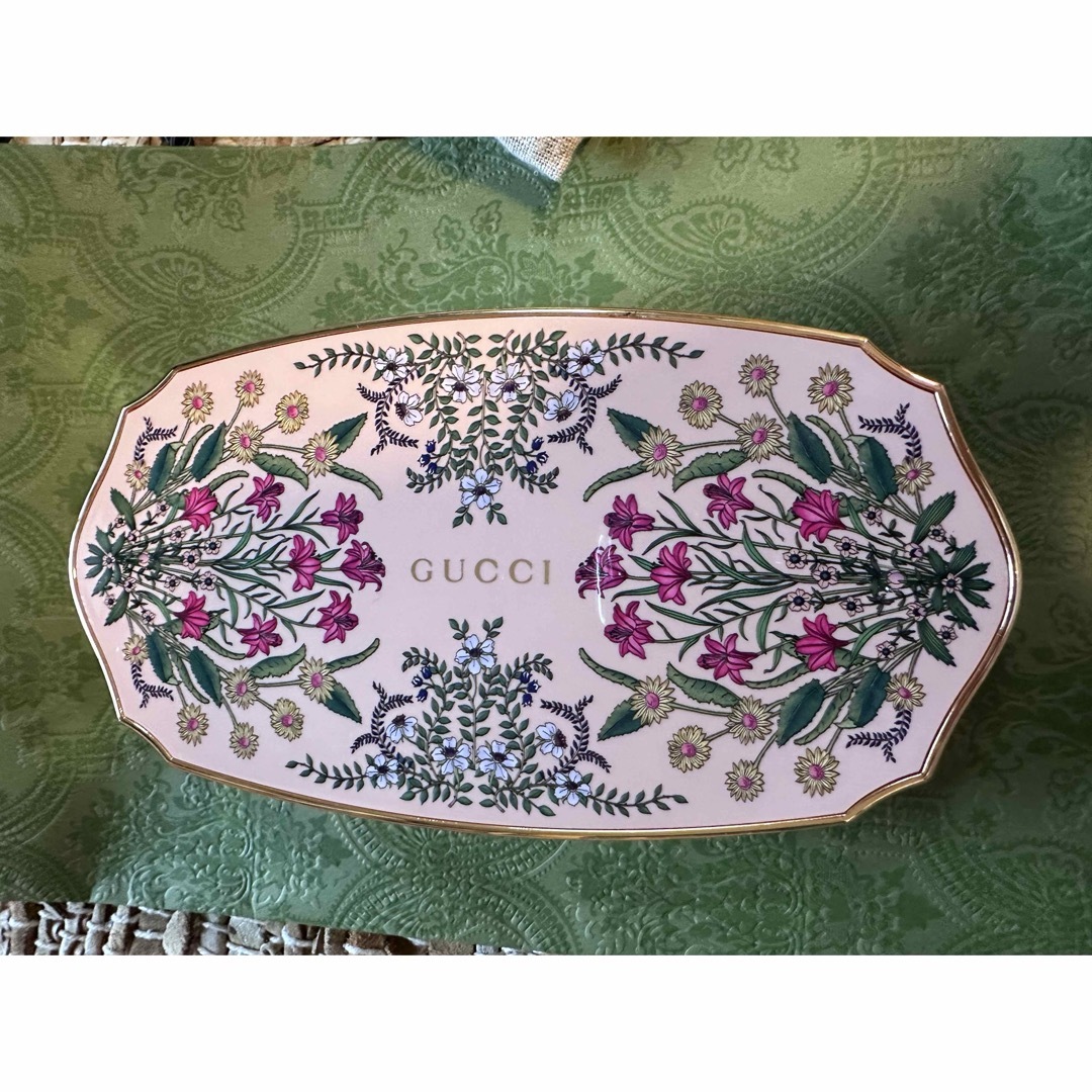 GUCCI - グッチ アイ パレット ボーテ デ ジュー ゴージャス フローラ
