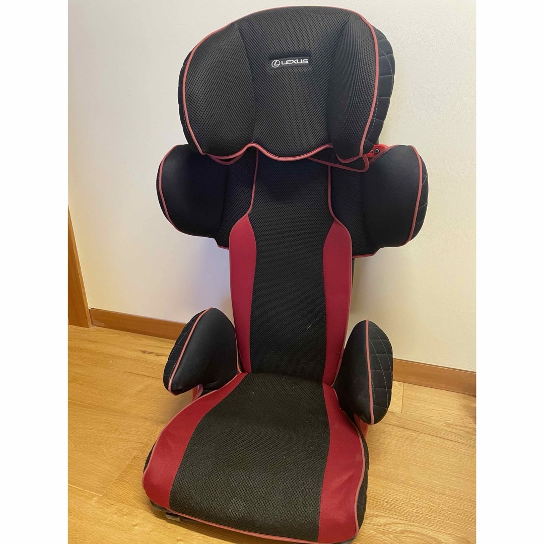 LEXUS ジュニアシートの通販 by mii｜ラクマ
