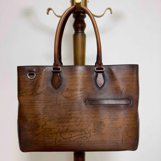 BERLUTI - 最新型 定価50.7万 ベルルッティ トゥジュール スクリット