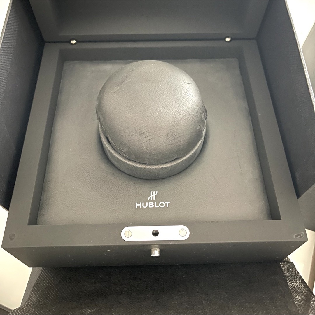 HUBLOT - ウブロ HUBLOT Hublot 内箱 外箱 付属品つき 複数在庫ありの