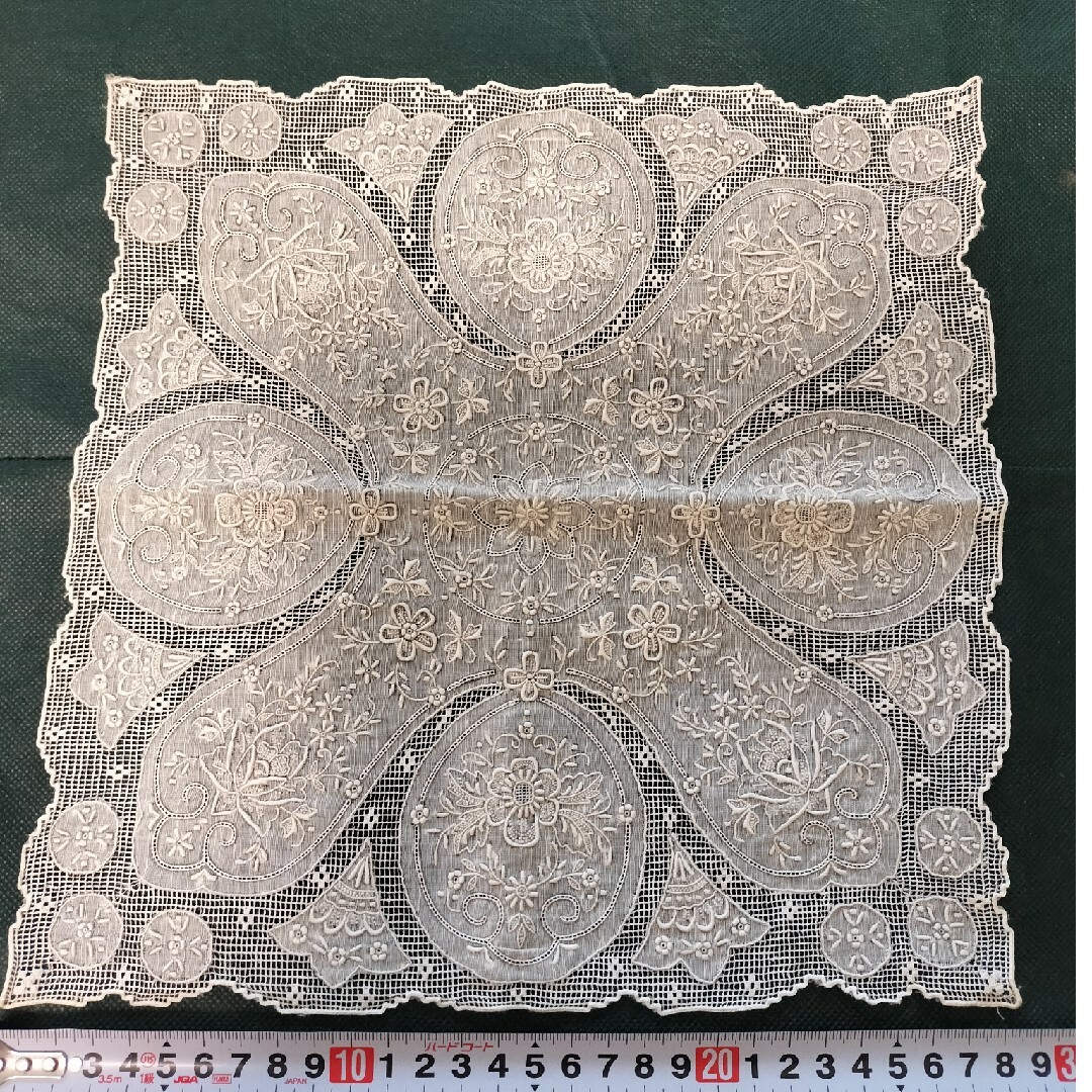 汕頭 刺繍 スワトウ ハンカチ SWATOWの通販 by ココリン's shop｜ラクマ