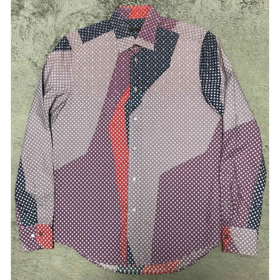 LOUIS VUITTON - ルイヴィトン ロゴスターモノグラム柄シャツの通販 by
