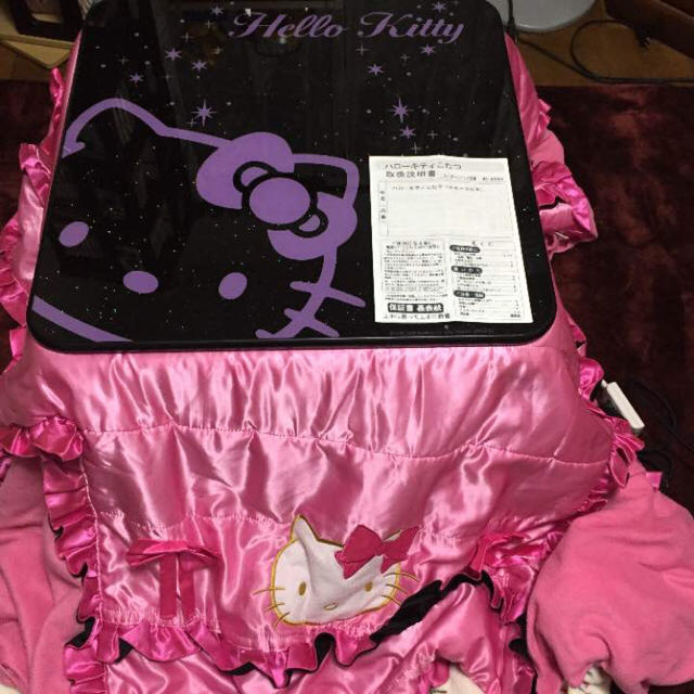 キティちゃんのこたつの通販 by CHIii's shop｜ラクマ