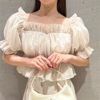 24SS SNIDEL Sustainable ギャザーオフショルブラウスドット