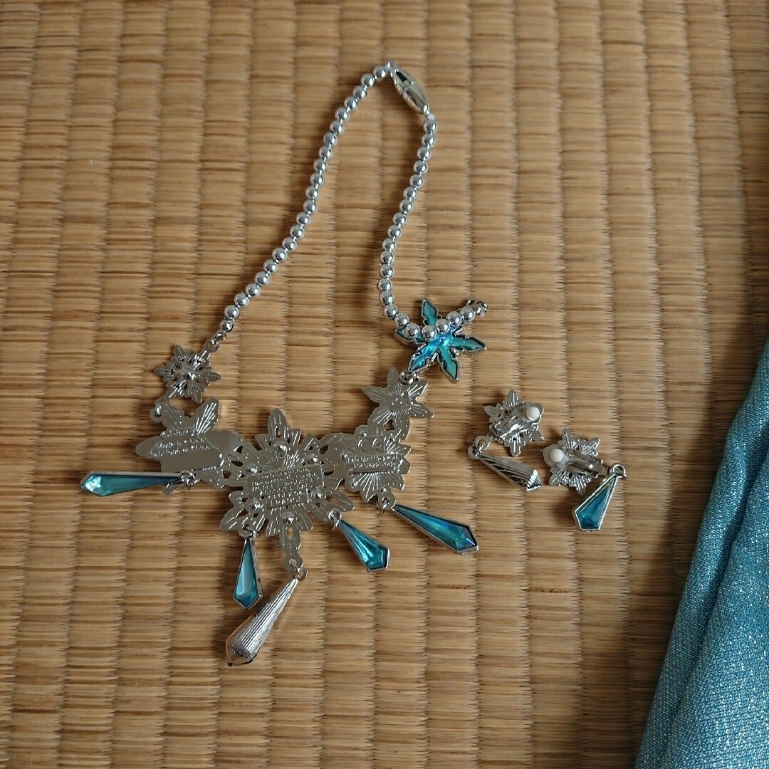 Disney - ビビディバビディブティック エルサ ドレス 130cmの通販 by