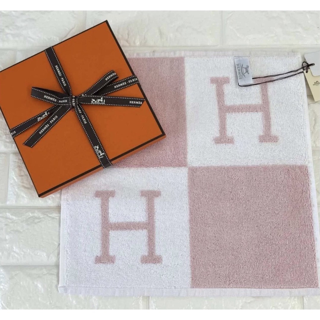 HERMES - エルメス アヴァロン タオルハンカチ 新品未使用 タグ付き お