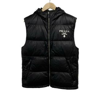 PRADA（ダウンベスト）のフリマアイテム一覧