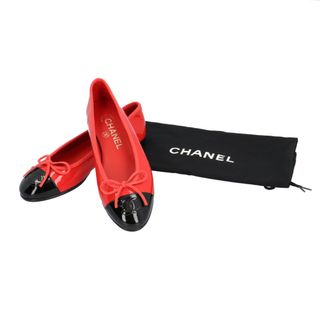 CHANEL（バレエシューズ ・ レッド/赤色系）のフリマアイテム一覧