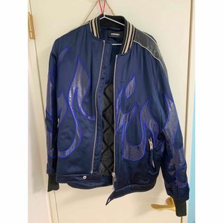 DIESEL（スカジャン）のフリマアイテム一覧