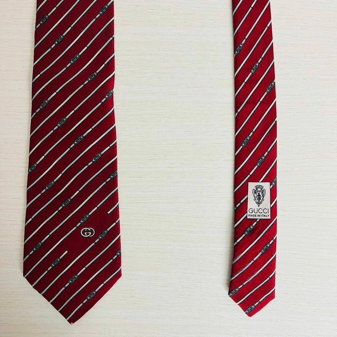 GUCCI - 【定番デザイン】グッチ☆ストライプ柄ネクタイ GG柄