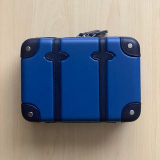 GLOBE-TROTTER（ポーチ）のフリマアイテム一覧