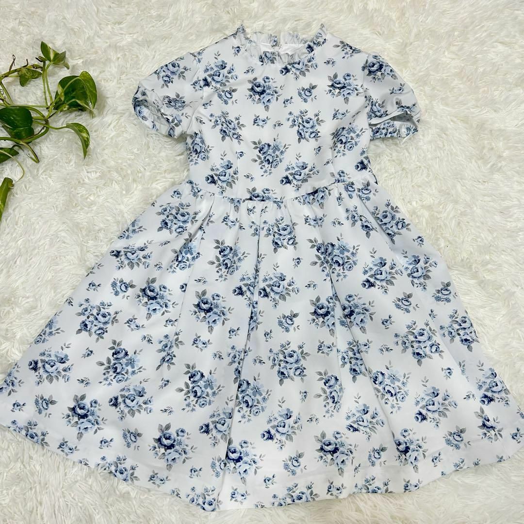 BEAMS - 美品 waltz by BEAMS DESIGNフラワープリントアンサンブルの