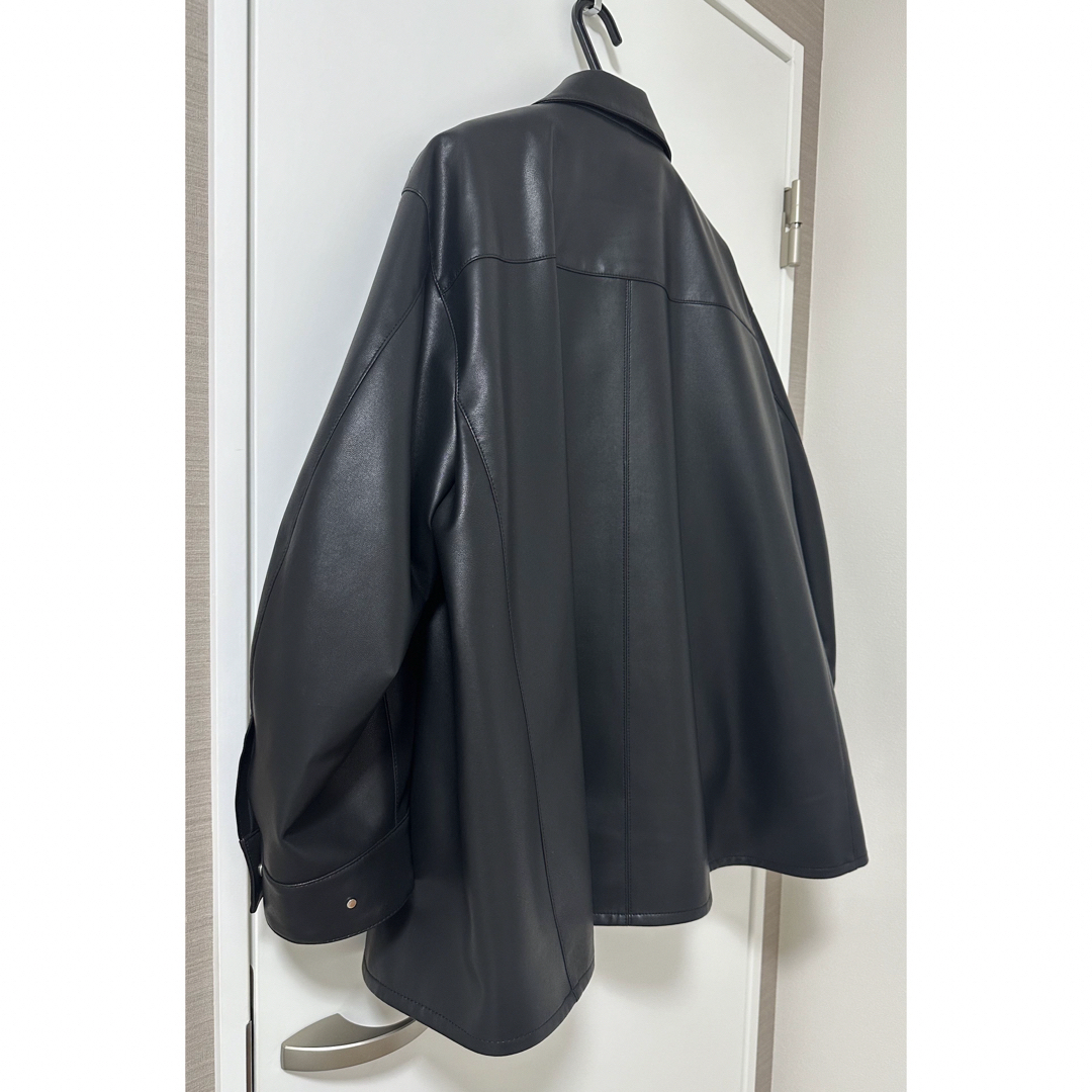 ETRE TOKYO - ETRE TOKYO フェイクレザーオーバーサイズブルゾンの通販