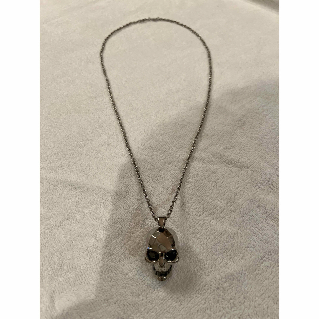 Alexander McQueen - アレキサンダーマックイーンAlexanderMcQueen