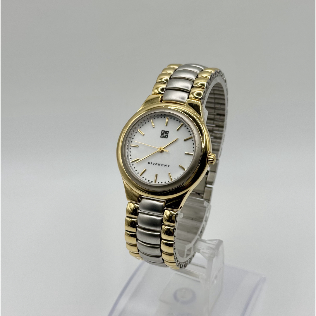 GIVENCHY - GIVENCHYジバンシィ KM.17XV 白文字盤 QZ レディース腕時計
