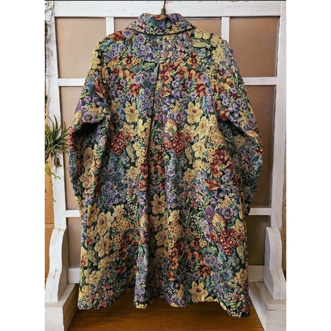 BEAMS BOY - 美品 BEAMSBOY ビームスボーイ ゴブラン織 コート 花柄の