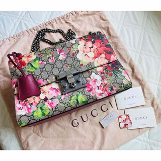 GUCCI（花柄 ・ ショルダーバッグ）のフリマアイテム一覧