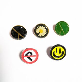 PEACEMINUSONE（バッジ/ピンバッジ）のフリマアイテム一覧