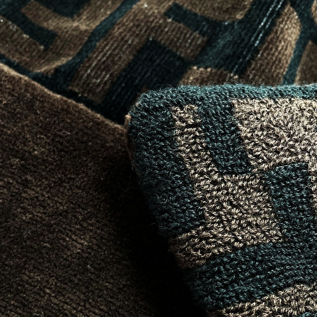 FENDI - FENDI フェンディ ブランケット ビーチタオル ブラウン 96