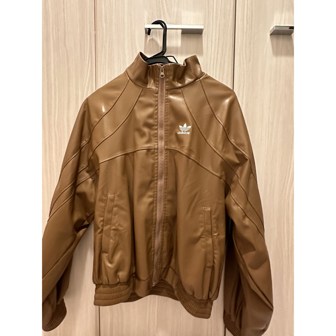 adidas Originals - adidas フェイクレザージャケットの通販 by pana's