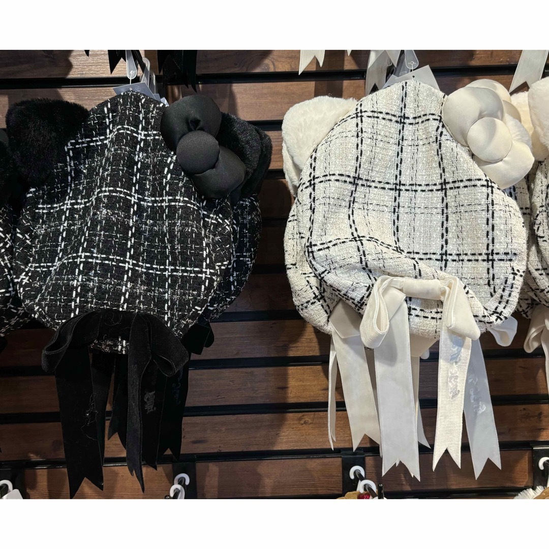 USJ - USJ 限定 キティーちゃん 白 黒 ベレー帽 セットの通販 by usj's