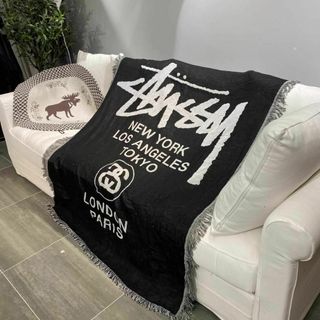 STUSSY（ラグ）のフリマアイテム一覧