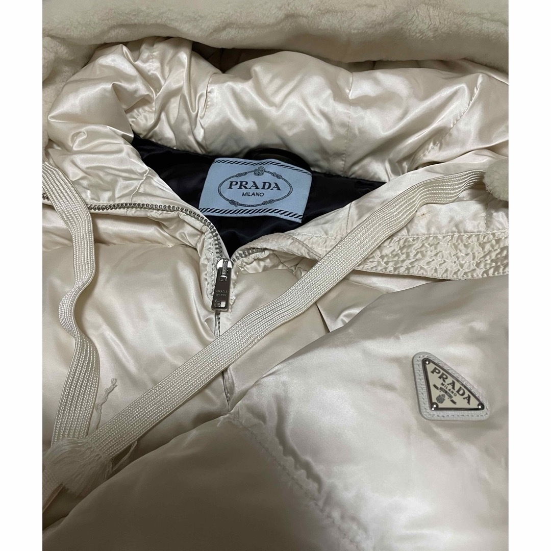 PRADA - 可愛い プラダ ダウン ムートン ファー ホワイトの通販 by o