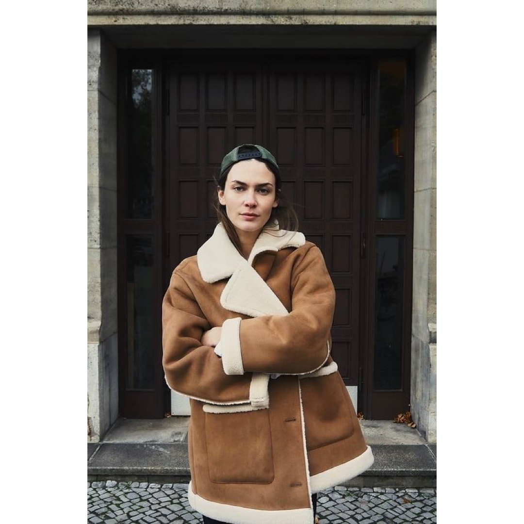 ZARA - 美品 ZARA ザラ ダブルフェイス フェイクムートン パッチ