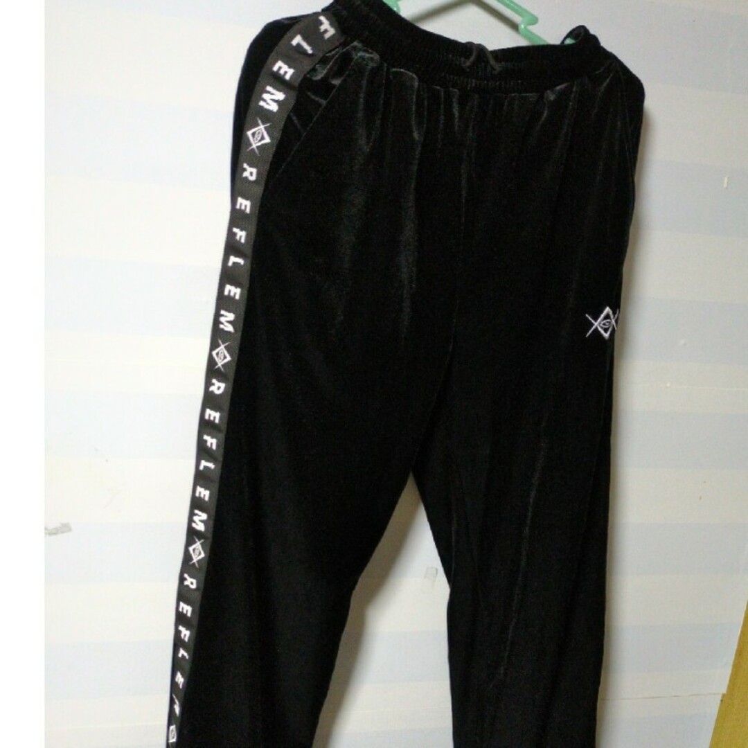 REFLEM - 【REFLEM】ロゴテープラインベロアジャージパンツ レフレムの