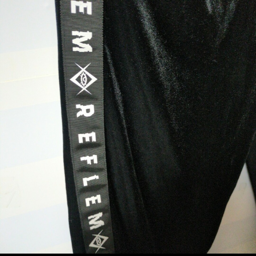 REFLEM - 【REFLEM】ロゴテープラインベロアジャージパンツ レフレムの