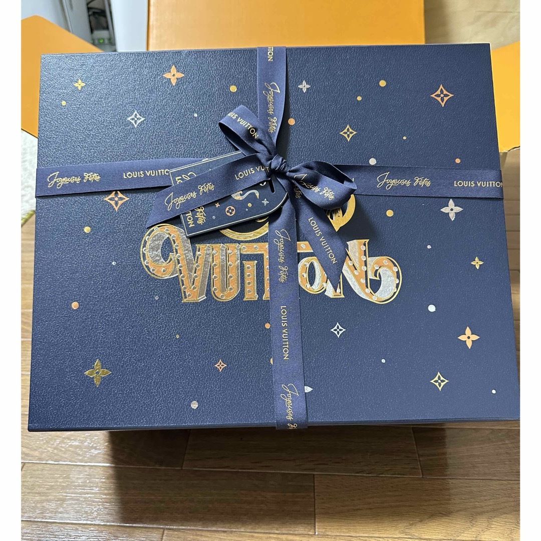 LOUIS VUITTON - ルイヴィトン ホリデーショッパー ボックスの通販 by