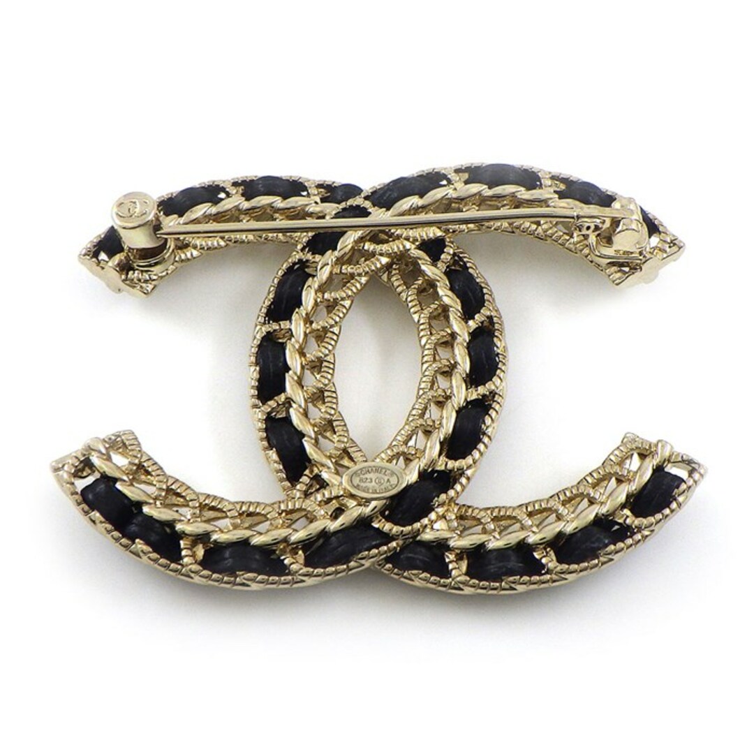 CHANEL シャネル40.5㎜×39.5㎜ブローチ22.37 g