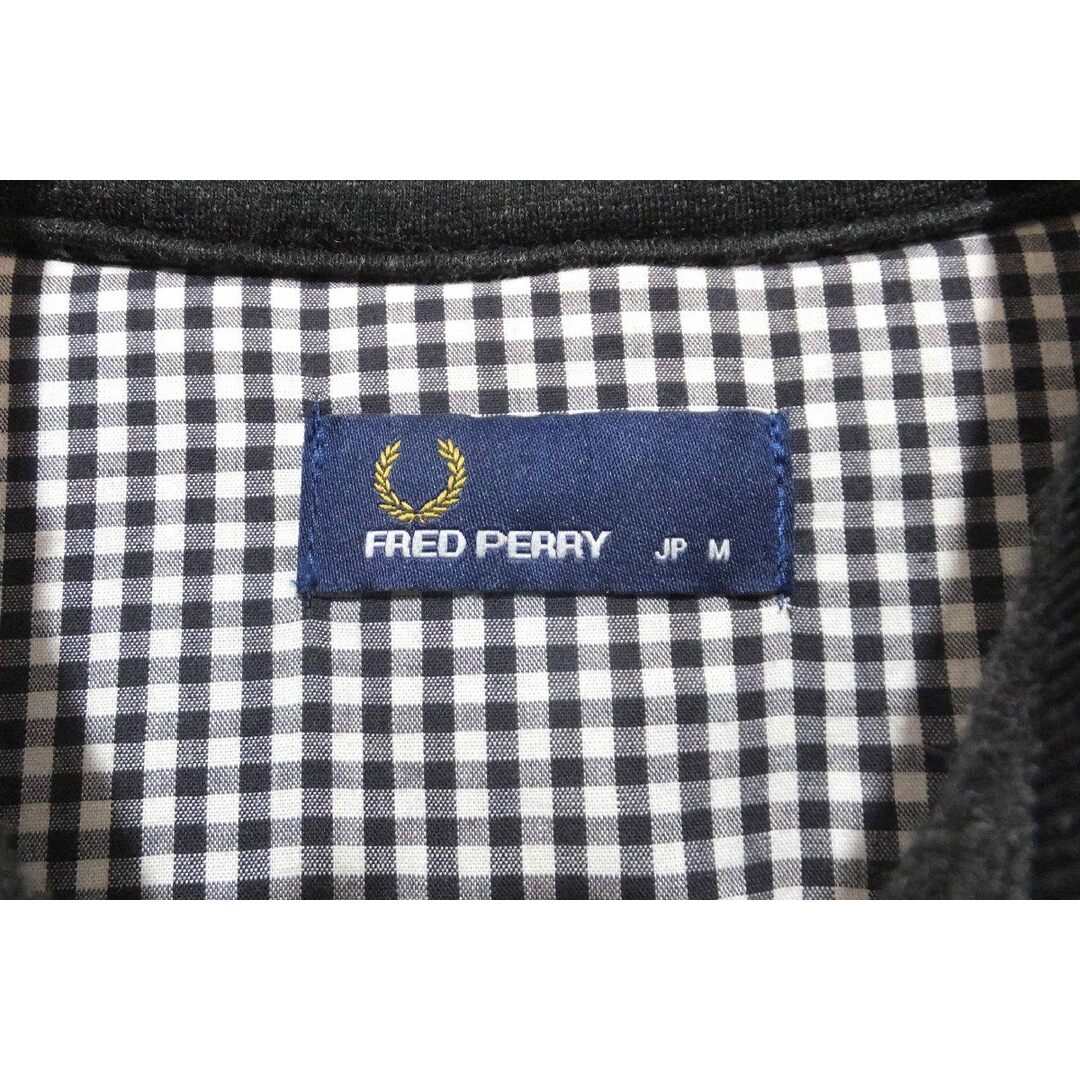 FRED PERRY フレッドペリー 刺繍ロゴキルティングジャケット F2396