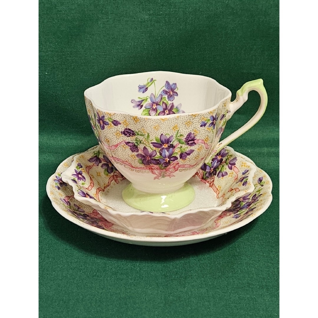 ROYAL ALBERT - レア クイーンアン スイート バイオレット トリオ 金彩