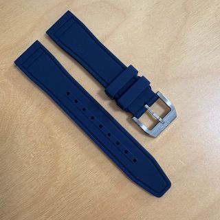 IWC（ラバーベルト）のフリマアイテム一覧