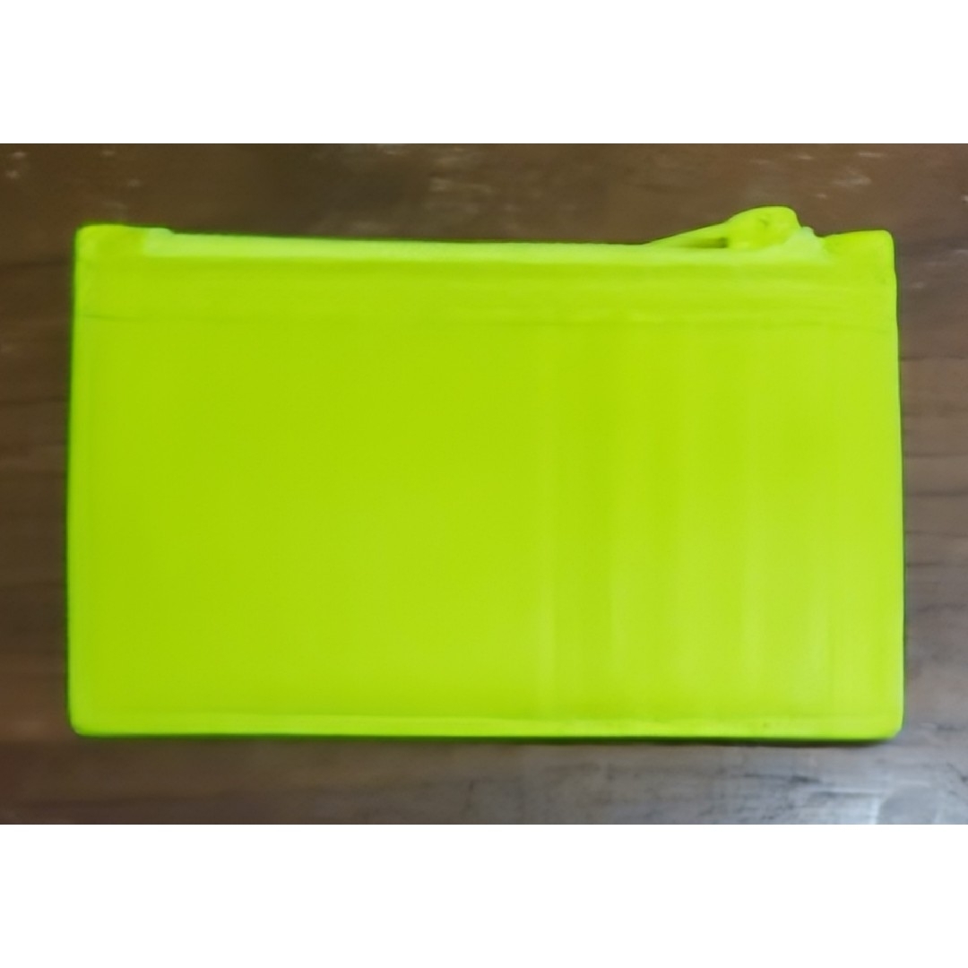 BALENCIAGA - バレンシアガ 新品 メンズ フラグメントケース(ネオン