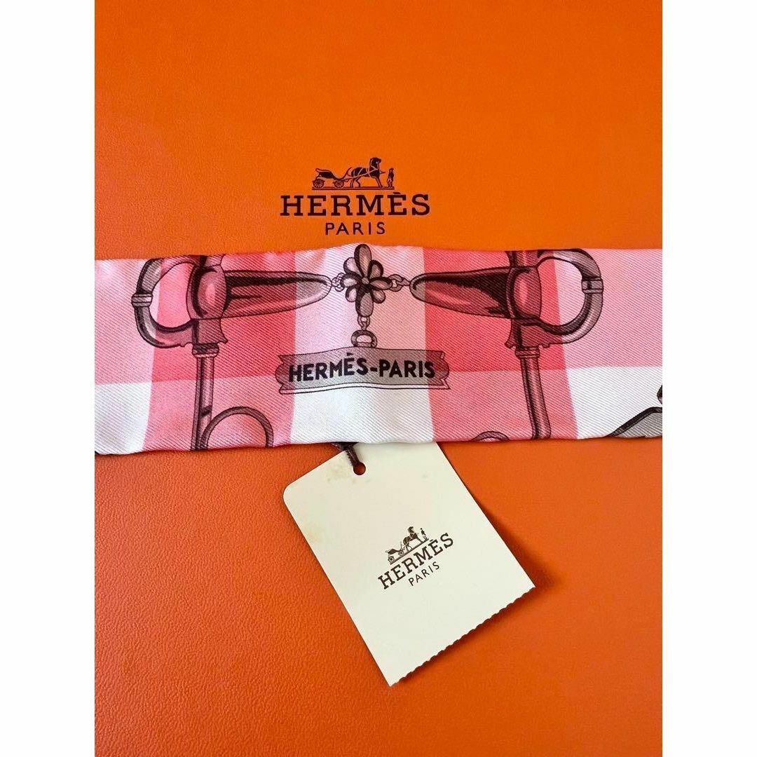 HERMES - 新品・タグ付き☆エルメス ツイリー 馬銜と鎖の通販 by Amies