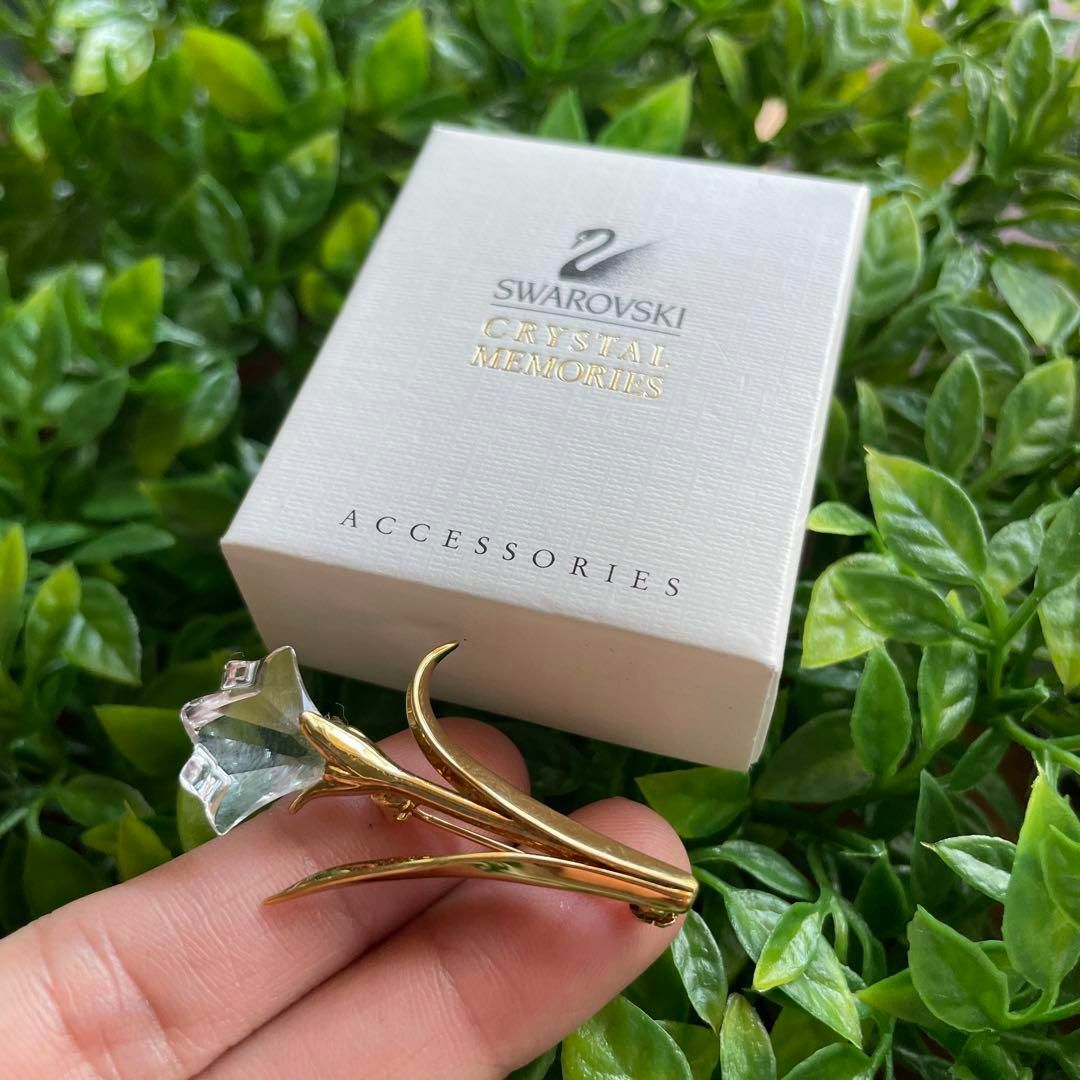 SWAROVSKI - スワロフスキーブローチの通販 by スティック's shop