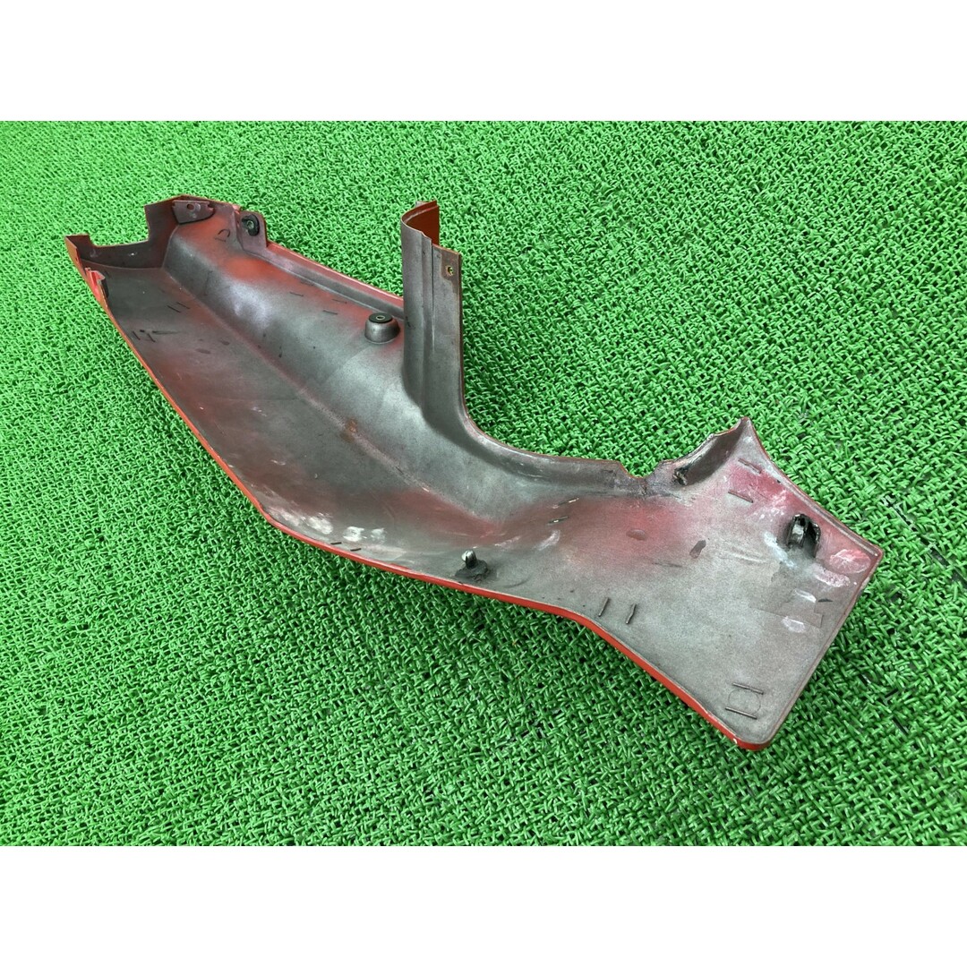 スズキ - GSX-R400R シートカウル 左 赤 33C スズキ 純正 中古 バイク