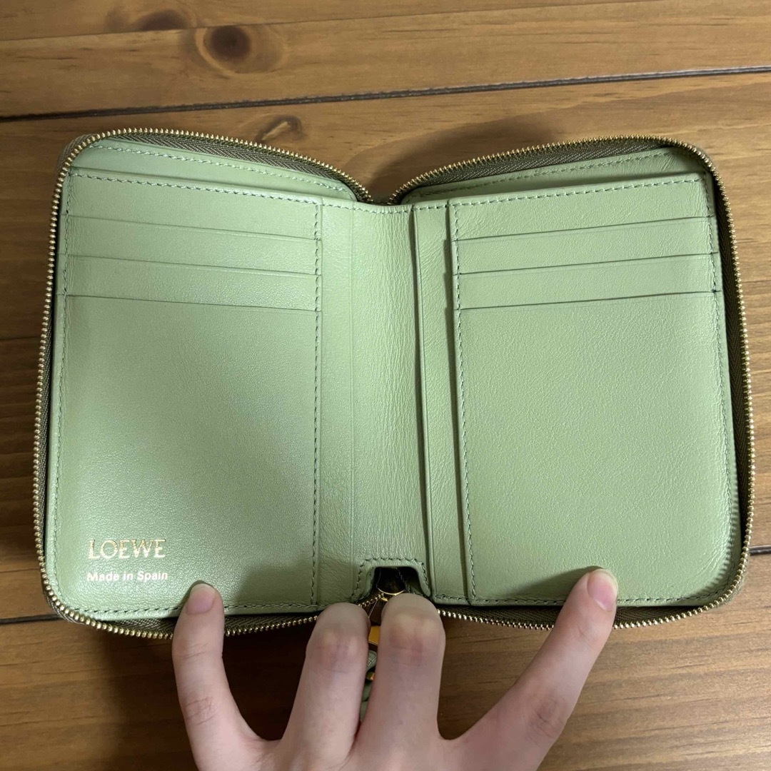 LOEWE - ロエベ LOEWE 財布 ノット コンパクトジップアラウンド