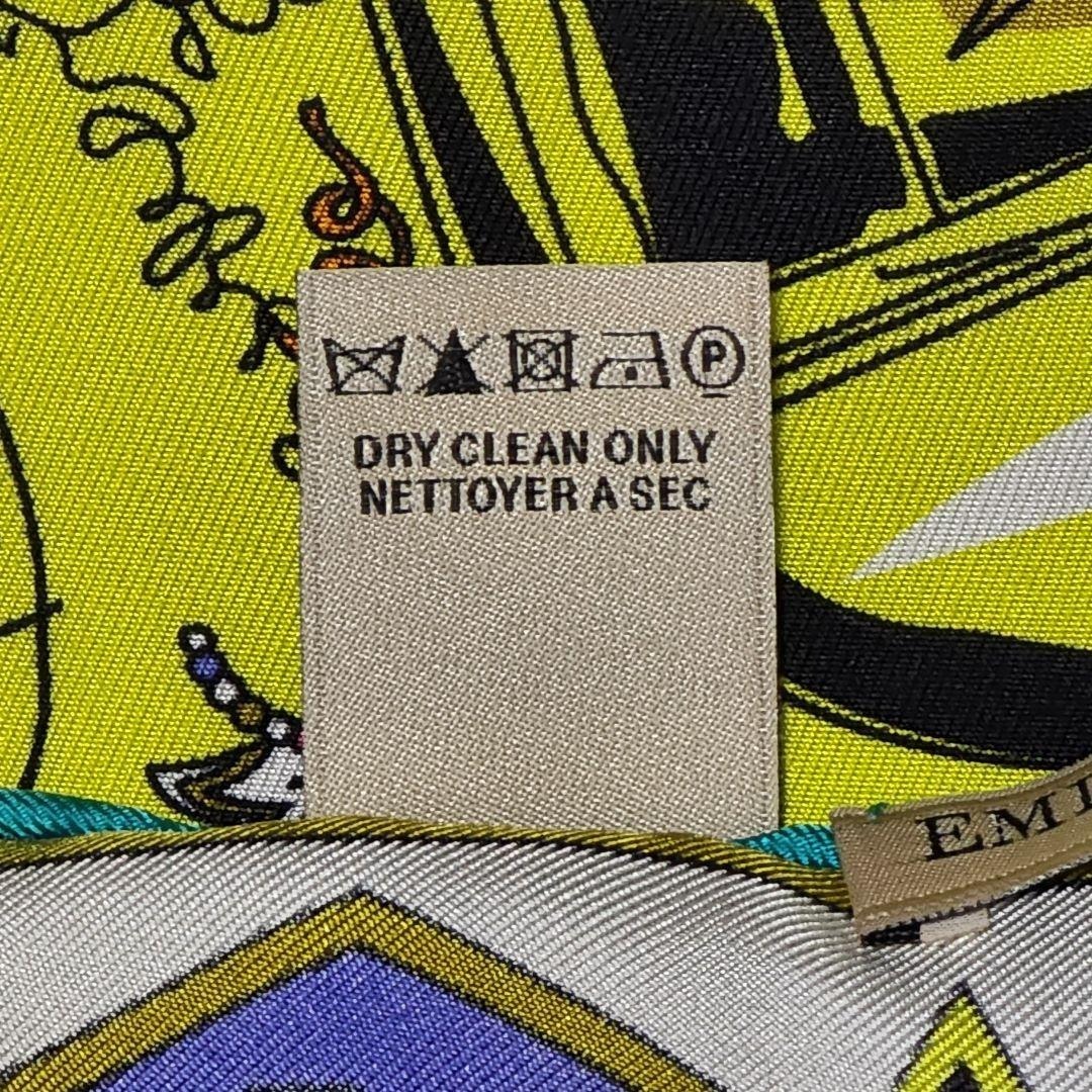 美品 ☆エミリオプッチ☆ スカーフ 大判 リゾート 女性 シルク スカイ