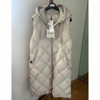 Max Mara（ダウンベスト）のフリマアイテム一覧