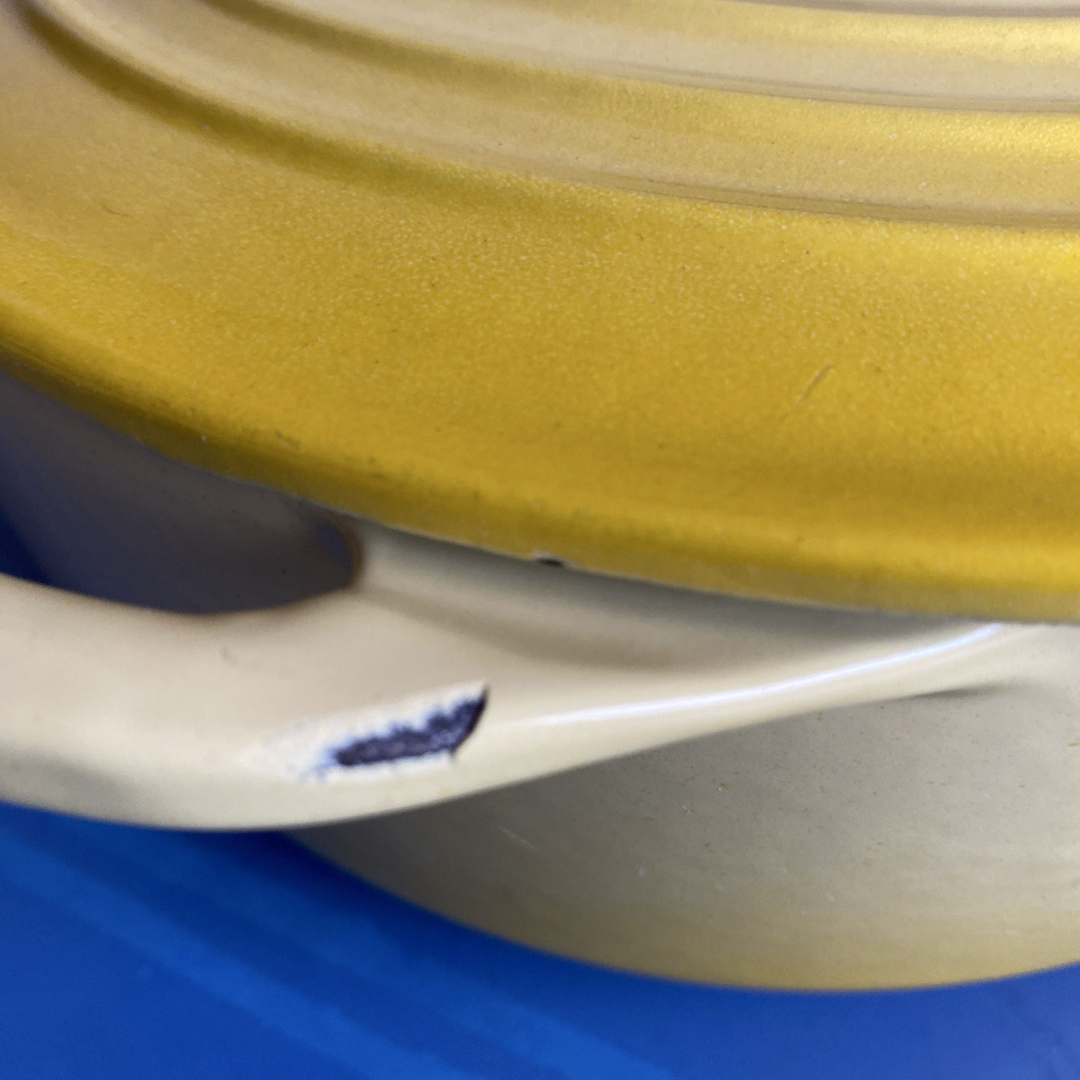 LE CREUSET - LE CREUSET イエロー 両手鍋 22cmの通販 by AK's shop