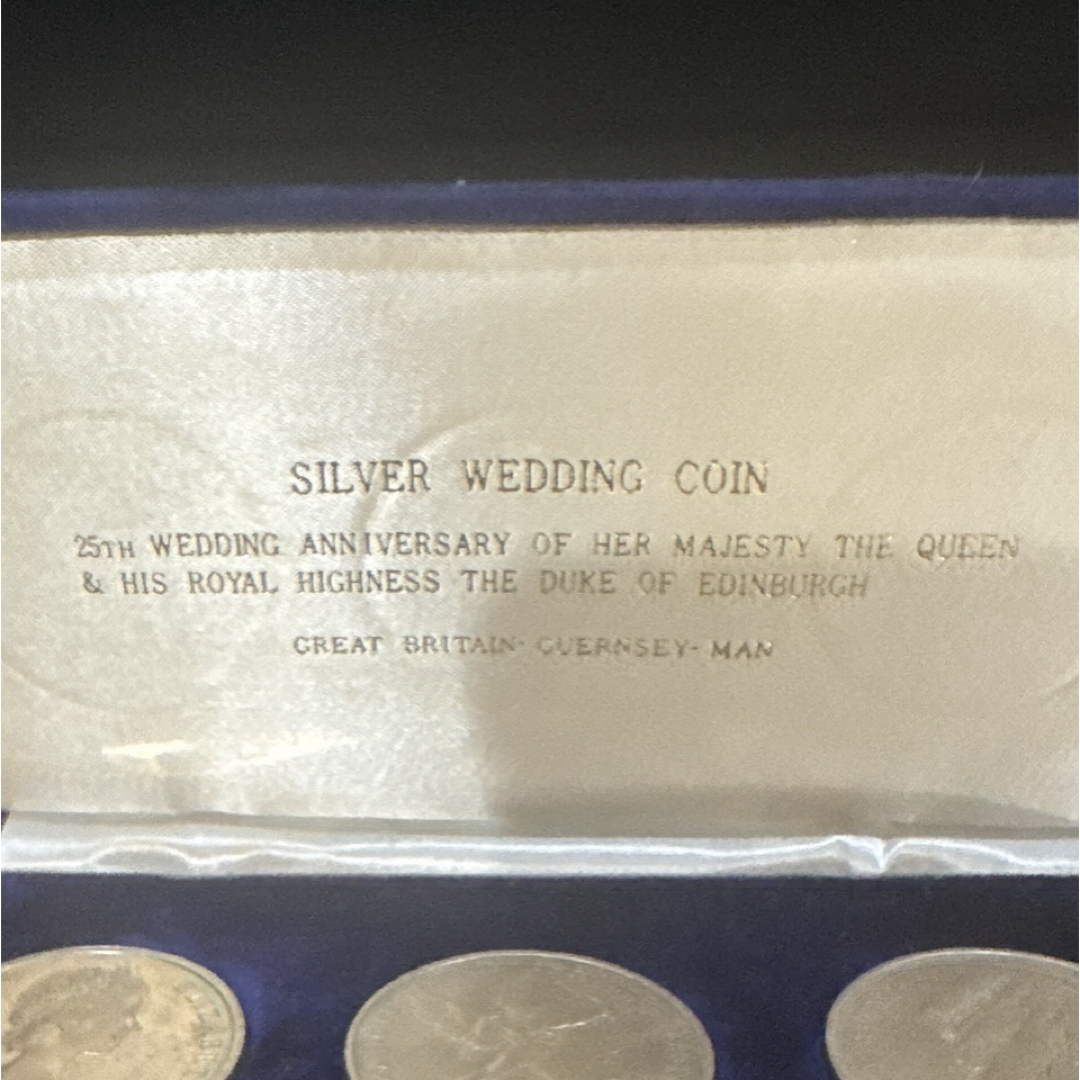 1972 エリザベス2世 シルバーウェディングコイン3枚 記念銀貨の通販 by