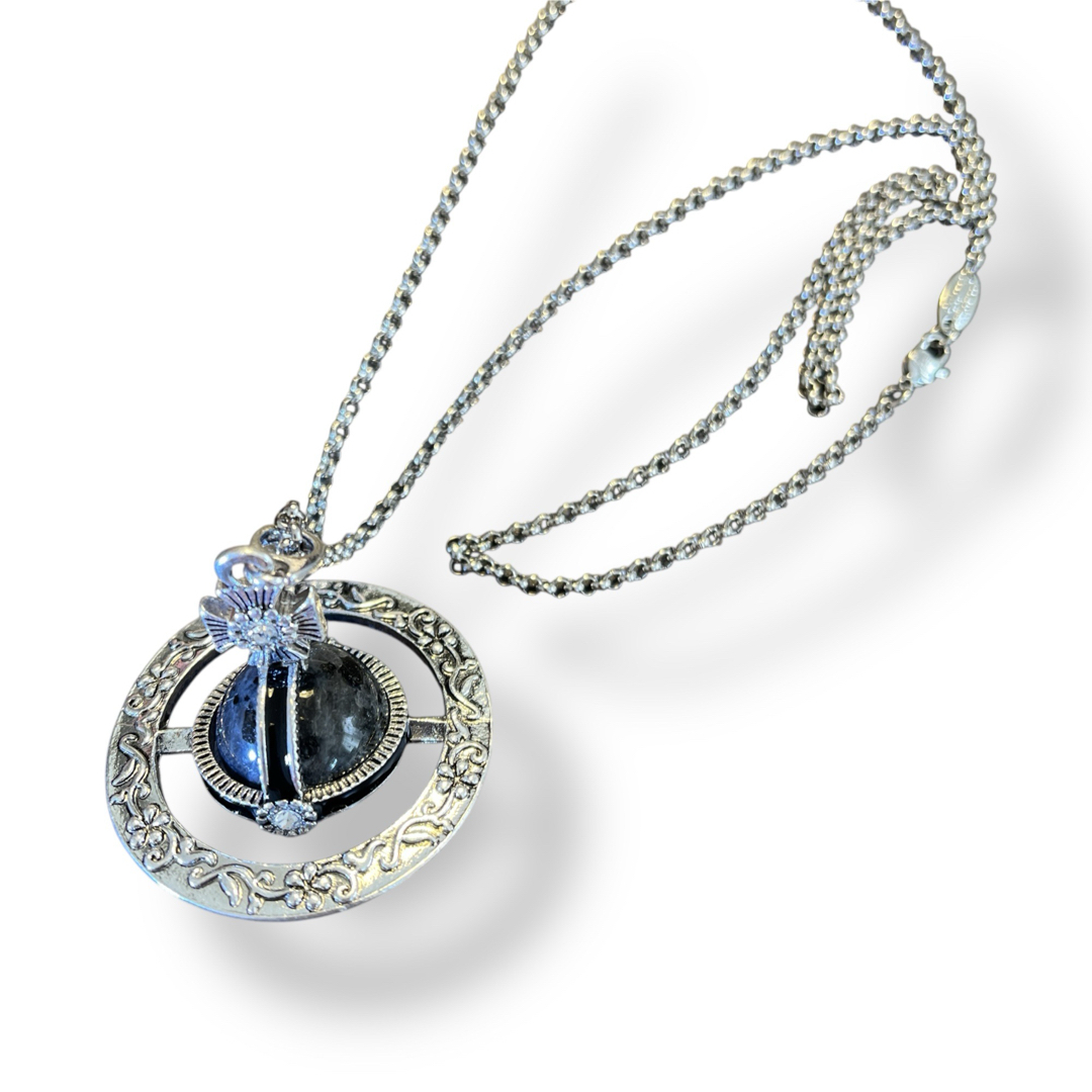 Vivienne Westwood - ヴィヴィアンウエストウッド 花刻印 スモール