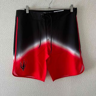 リフト Lyft サーフパンツ ボードショーツ 水着 フィジーク